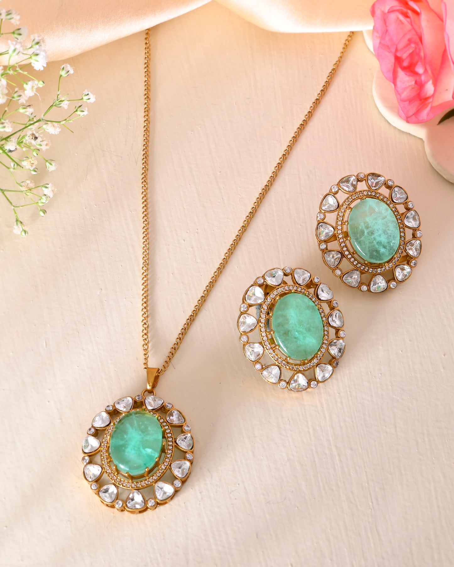 Mumtaz Pedant doublet set