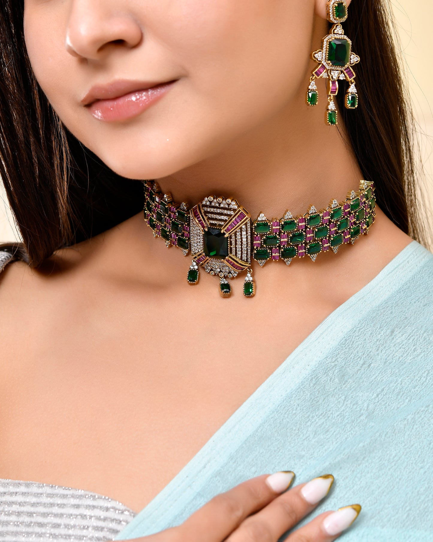 Pannika Emerald Choker Necklace set