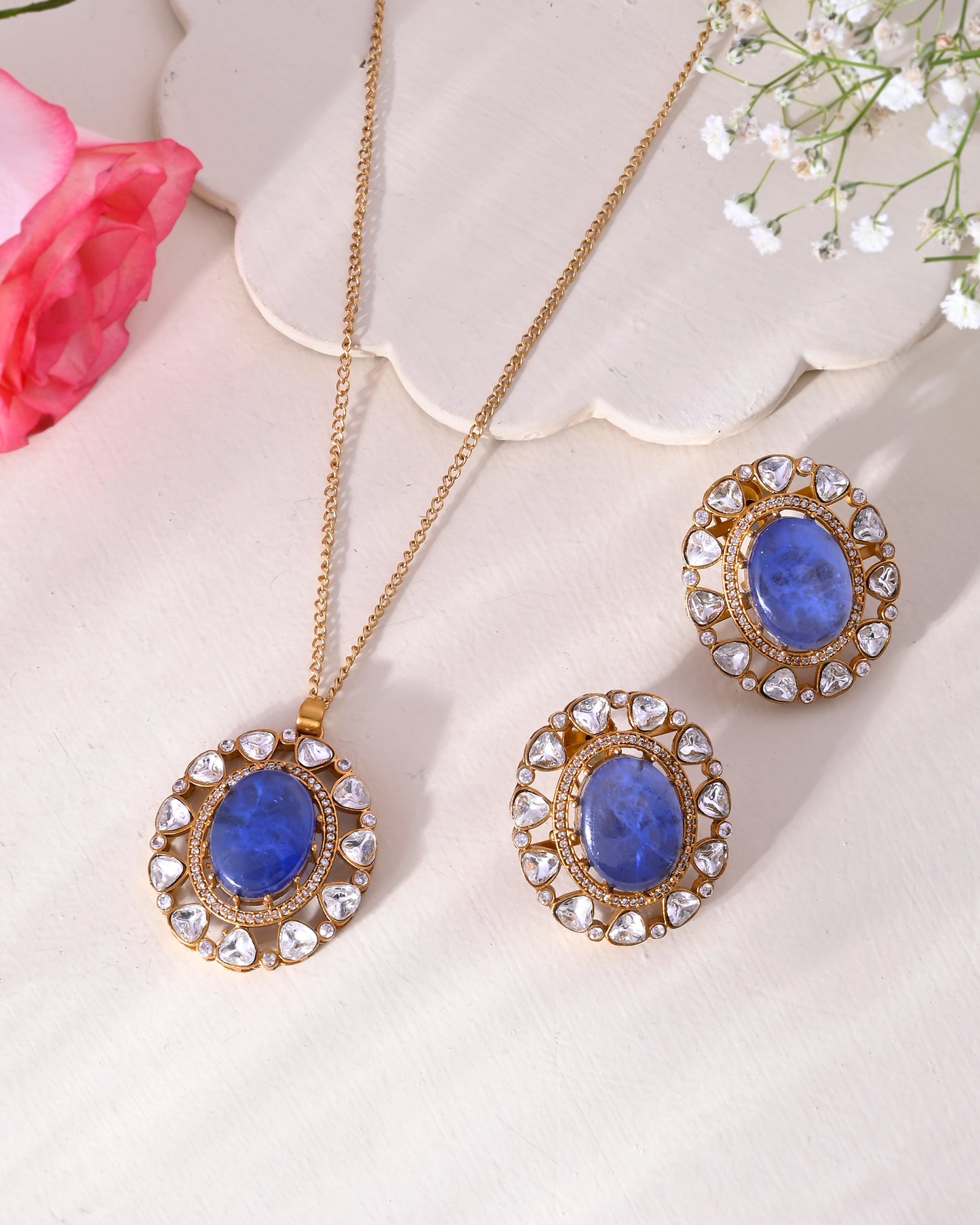 Mumtaz Pedant doublet set