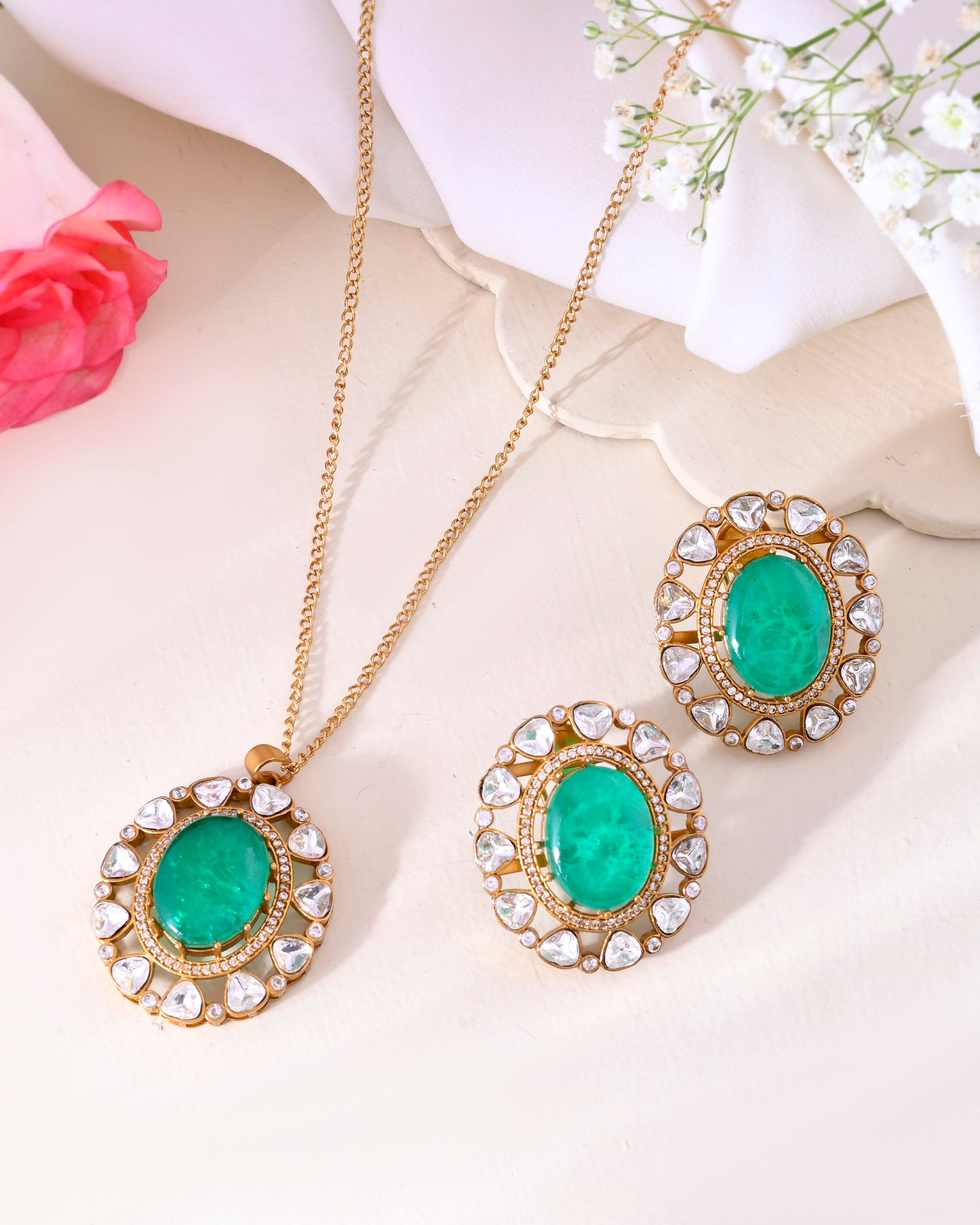 Mumtaz Pedant doublet set