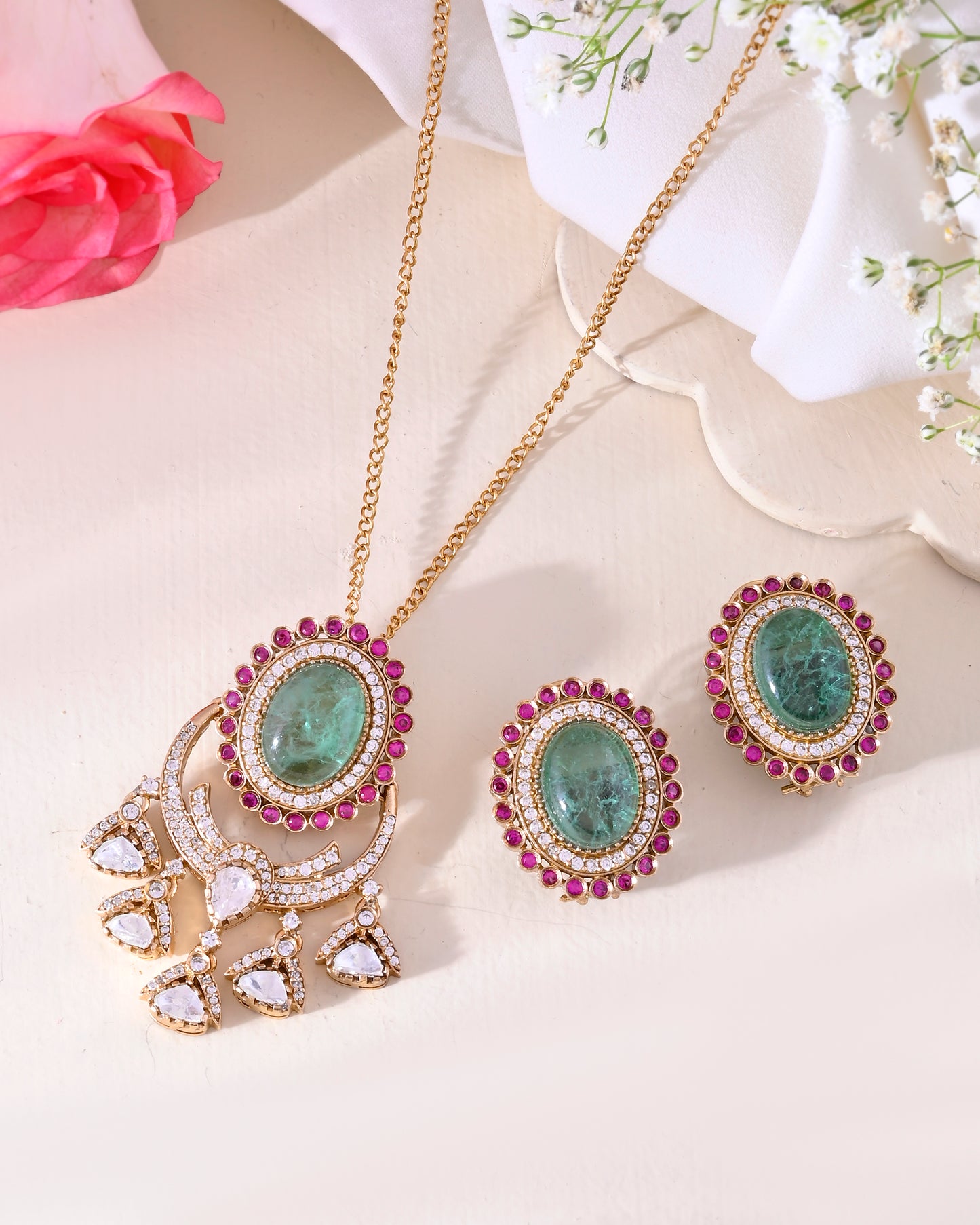 Natural premium stone set