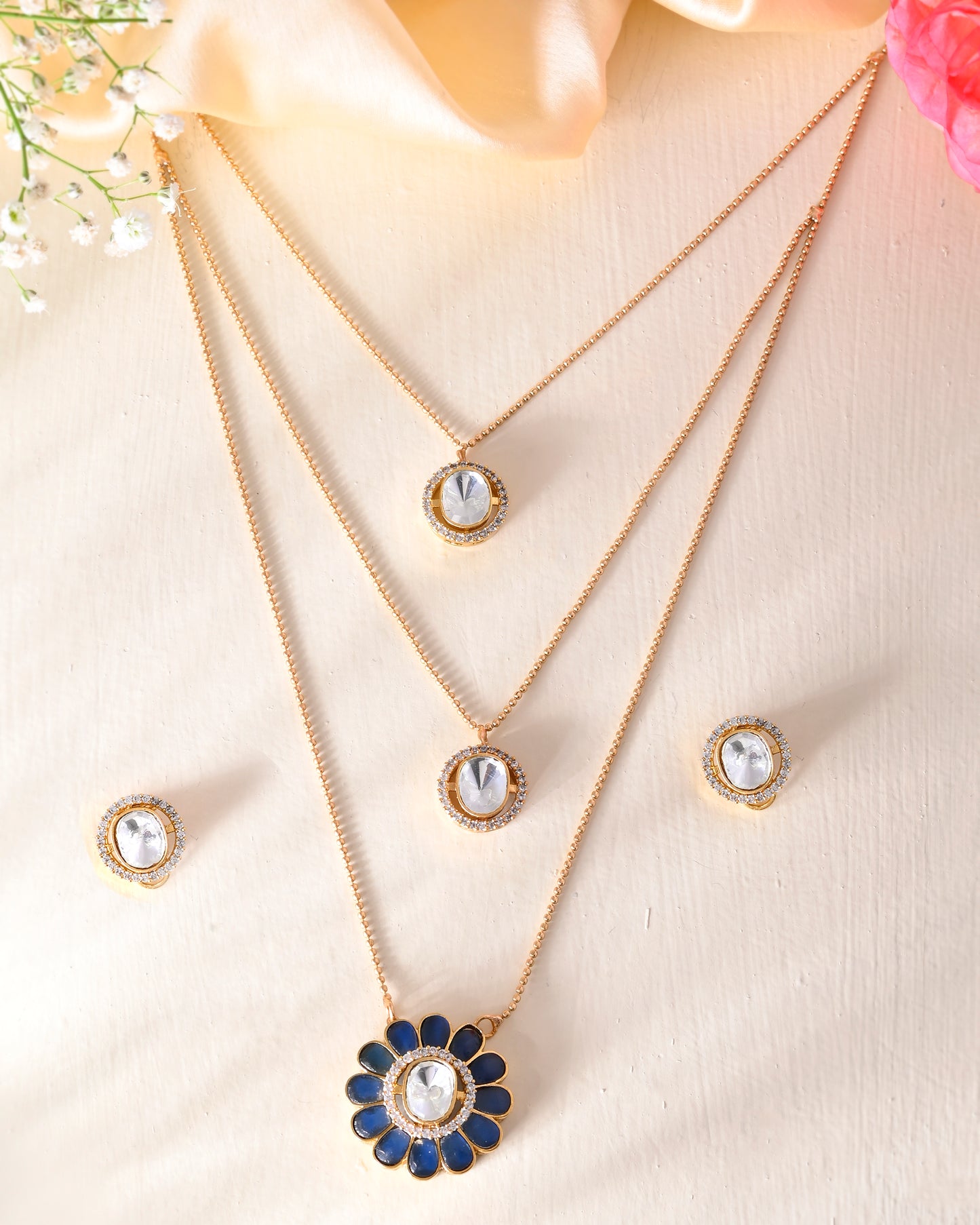 3 layered flower necklace set