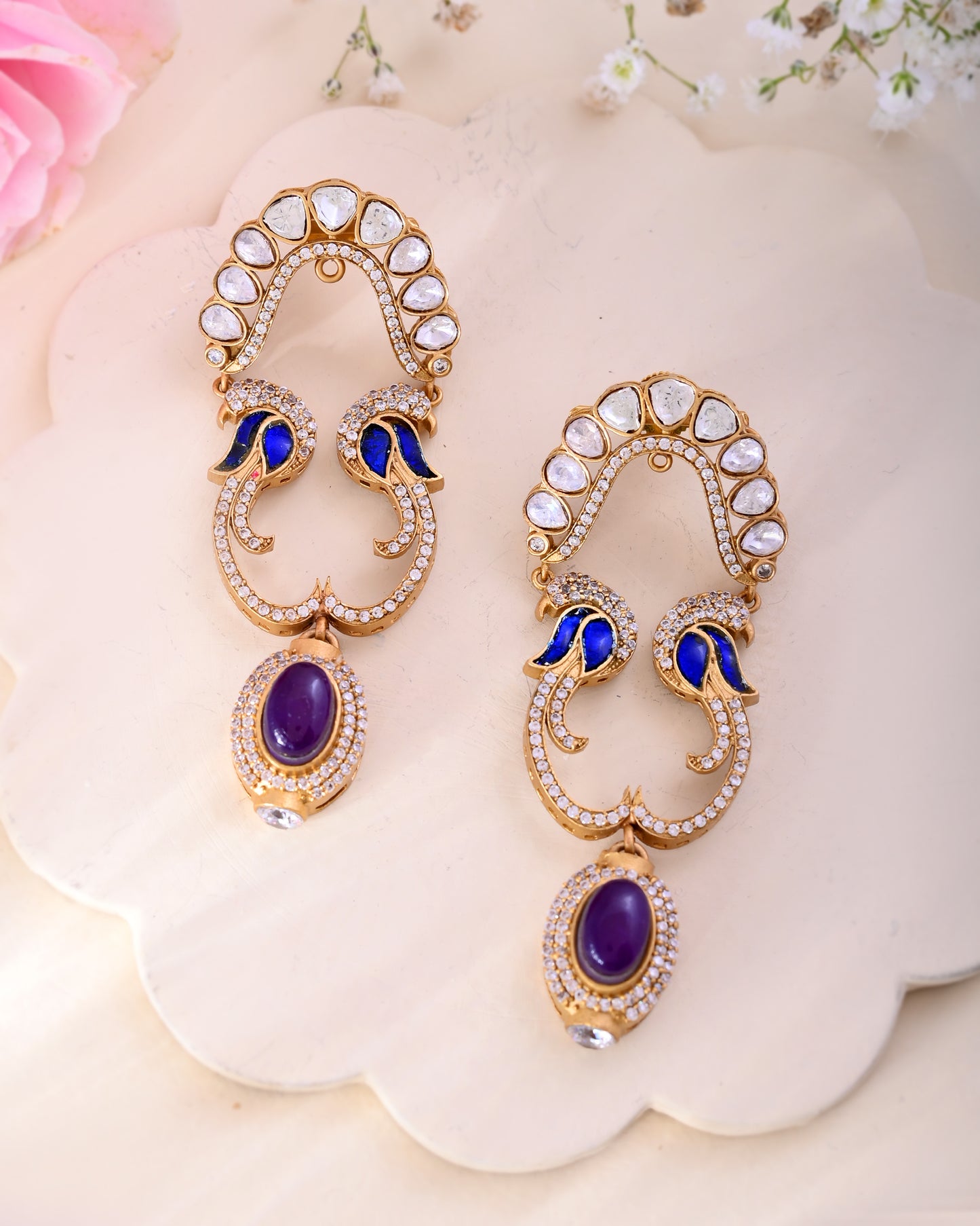 Premium Elizabeth statement earrings
