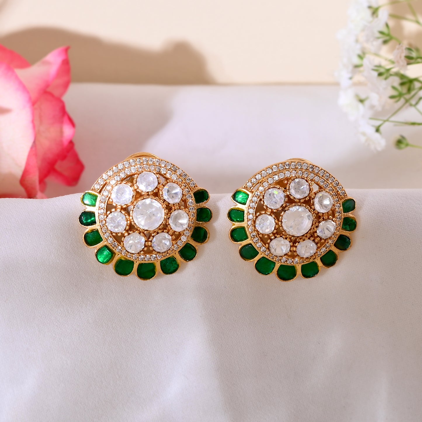 Chand studs